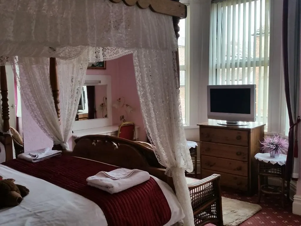 Winston House Hotel Bridlington 3*,